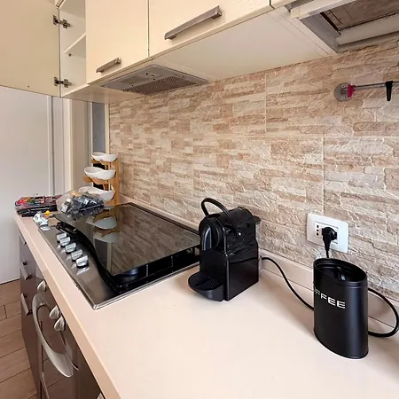 Guesthost - Historic Center Two-levels Flat X6 *