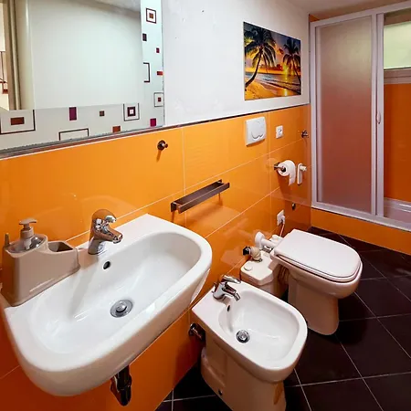 Guesthost - Historic Center Two-levels Flat X6 Ravenna