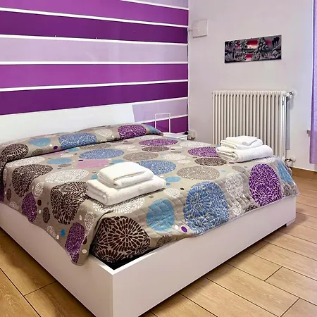 Guesthost - Historic Center Two-levels Flat X6 Ravenna